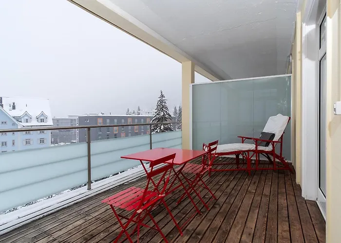 Davos Inn (Adults Only)