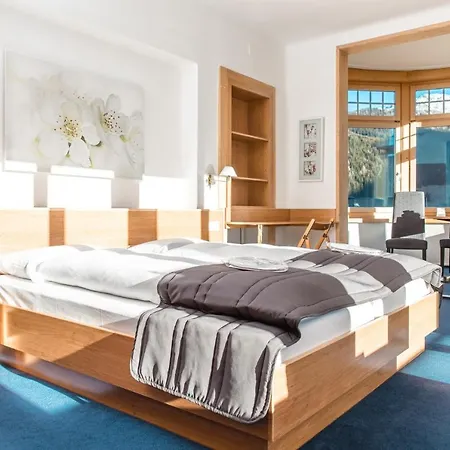 Davos Inn (Adults Only) Hotell 3*